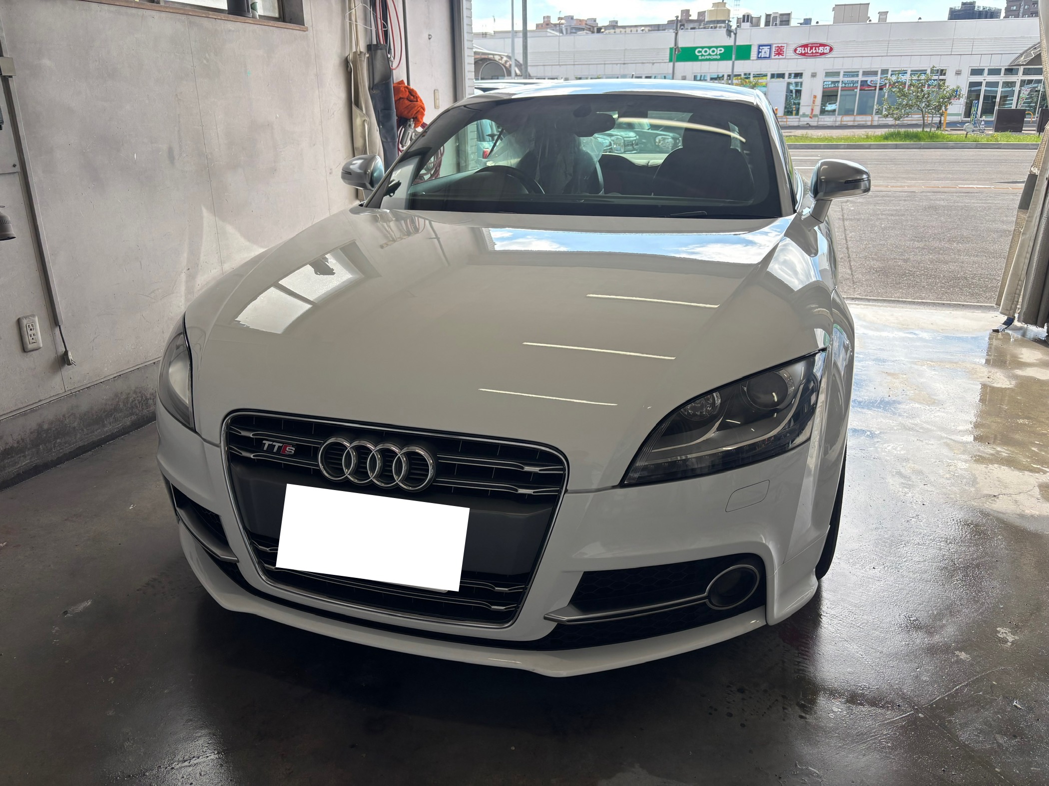 アウディ/ステップ 線キズ 52CM 67,100円(税込)｜ピッカーズ札幌店 – 札幌市の車のキズ・ヘコミ、板金修理専門店