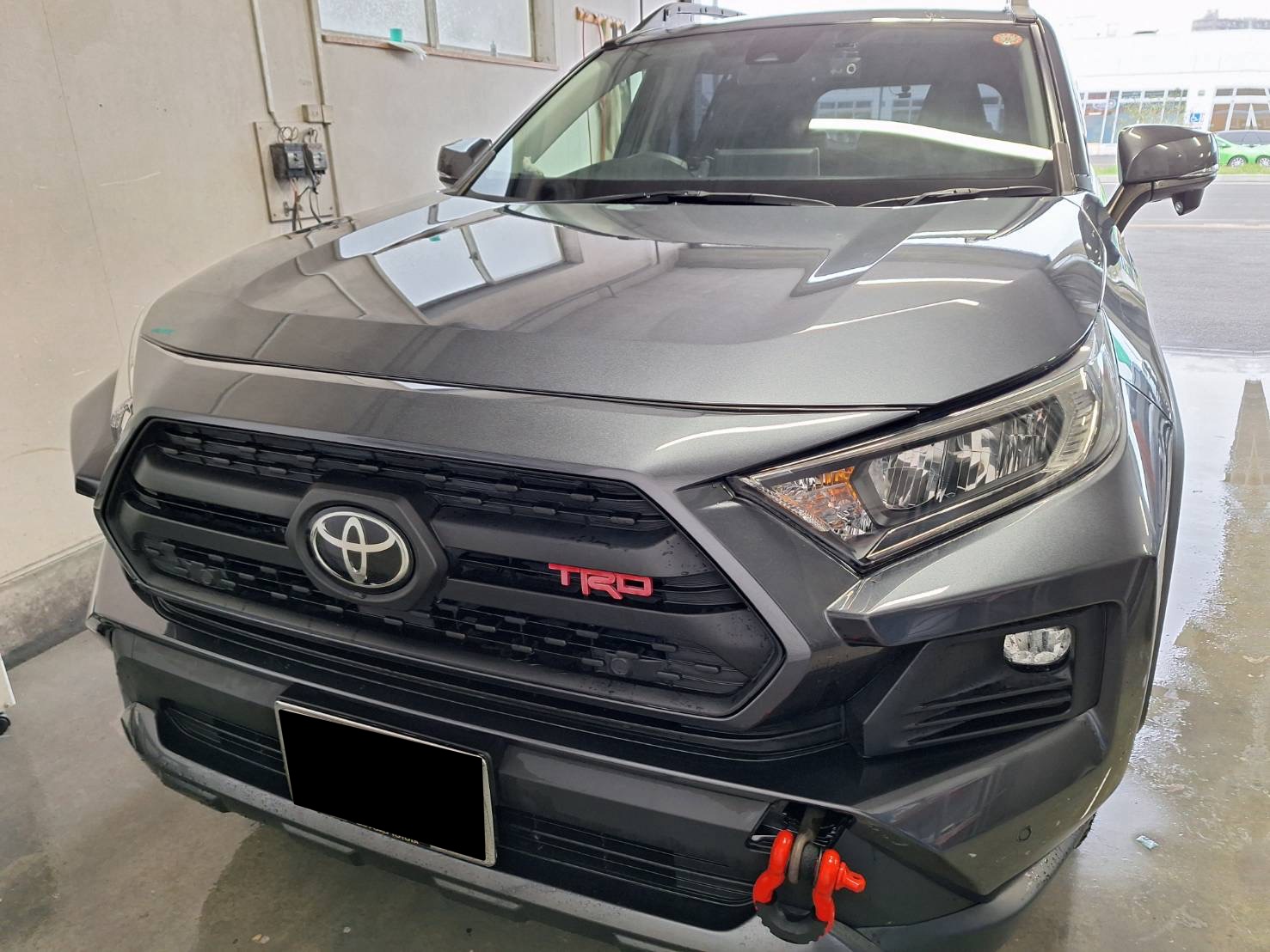 RAV4 線キズ｜ピッカーズ札幌店 – 札幌市の車のキズ・ヘコミ、板金修理専門店
