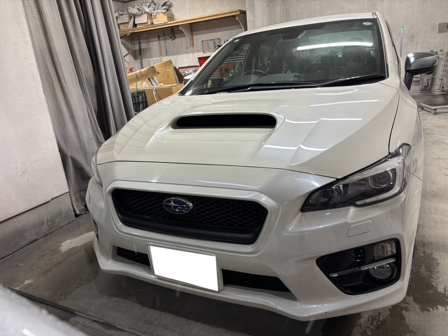 スバルインプレッサ えぐれキズ｜ピッカーズ札幌店 – 札幌市の車のキズ・ヘコミ、板金修理専門店