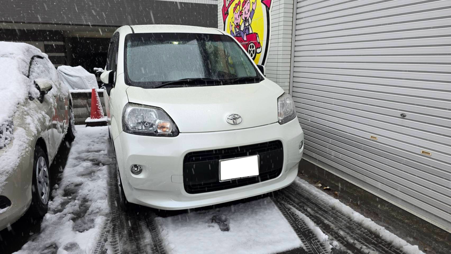 トヨタポルテ　線キズ｜ピッカーズ札幌店 – 札幌市の車のキズ・ヘコミ、板金修理専門店