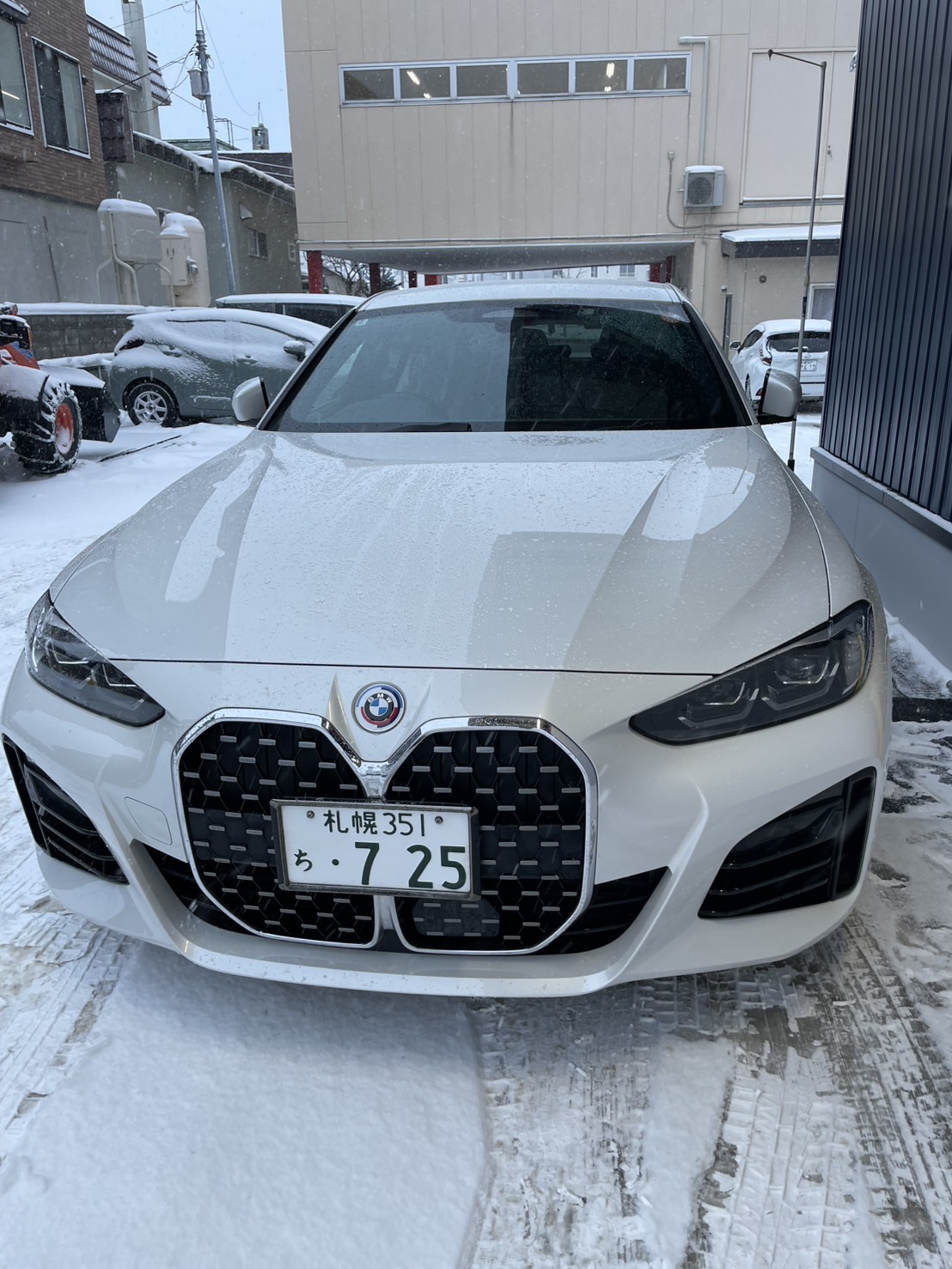 BMW　えぐれ｜ピッカーズ札幌店 – 札幌市の車のキズ・ヘコミ、板金修理専門店