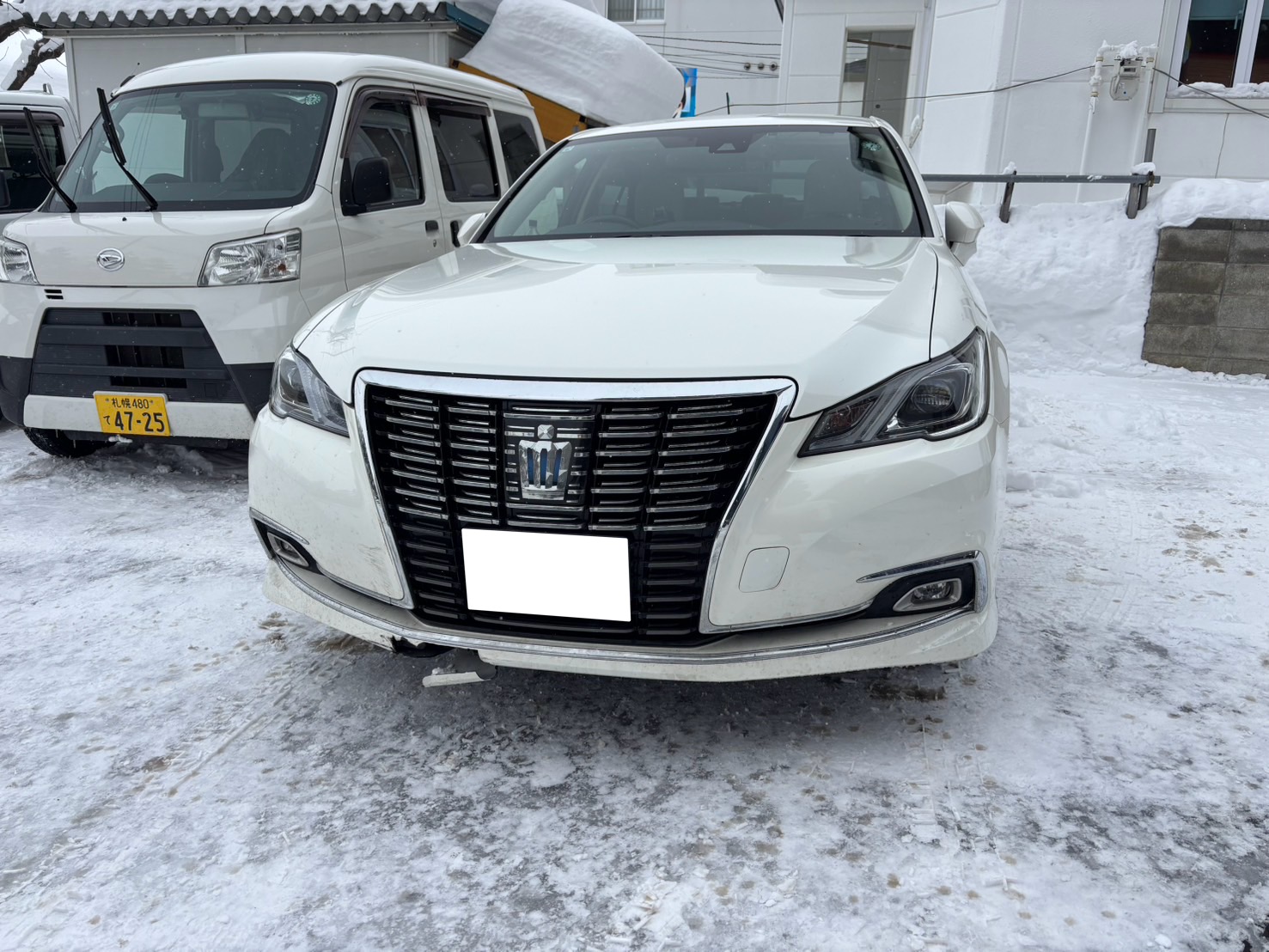 クラウン　えぐれ｜ピッカーズ札幌店 – 札幌市の車のキズ・ヘコミ、板金修理専門店