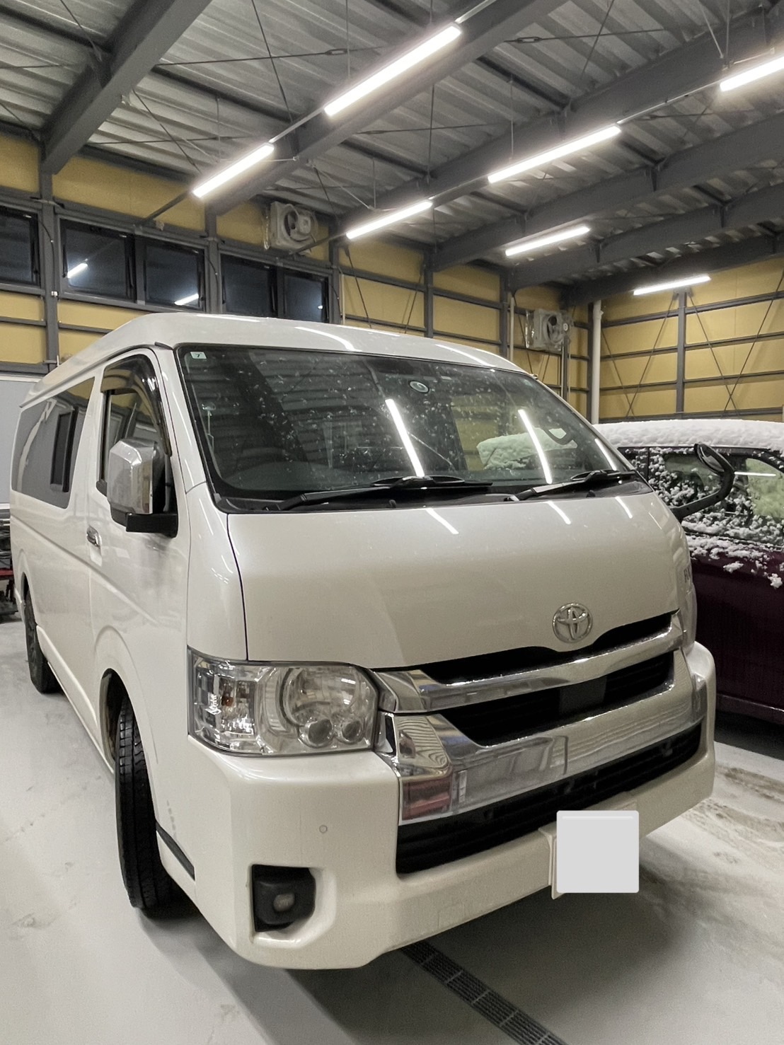 ハイエース　ヘコミ｜ピッカーズ札幌店 – 札幌市の車のキズ・ヘコミ、板金修理専門店